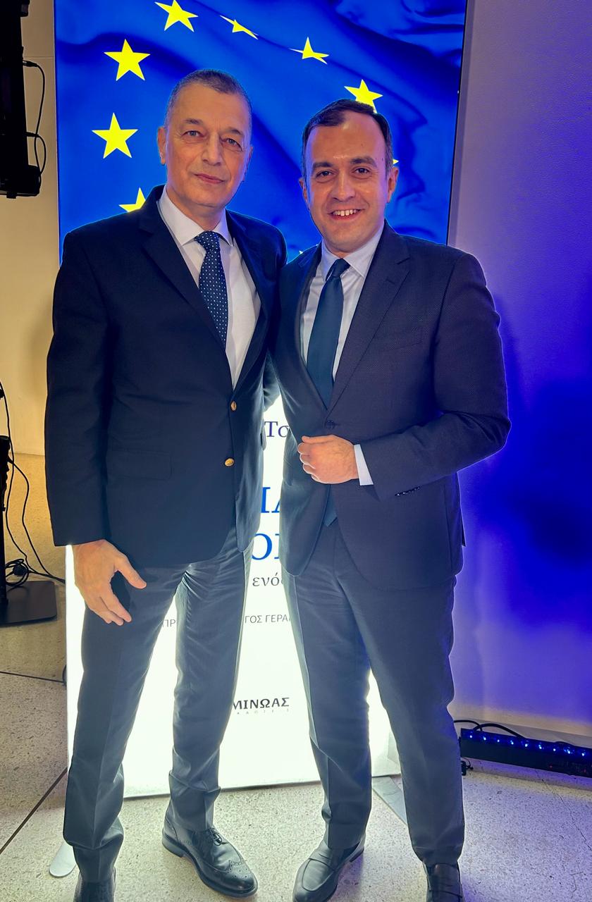 Ο Χατζηβασιλείου στην παρουσίαση βιβλίου του Δ.Τσιόδρα