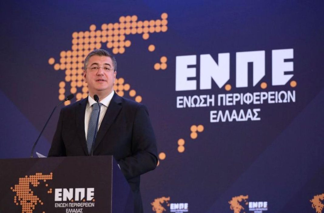 enpe apostolos tzitzikostas perifereiaki diakivernisi patra kentriki makedonia 4