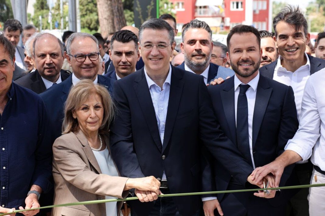 apostolos-tzitzikostas-parko-pavlou-mela-thessaloniki4