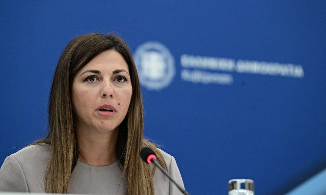 Σοφία Ζαχαράκη -Η κολύμβηση πολύτιμη δεξιότητα – Ενισχύουμε τη διδασκαλία της επεκτείνοντάς την και στην Δ΄ Δημοτικού