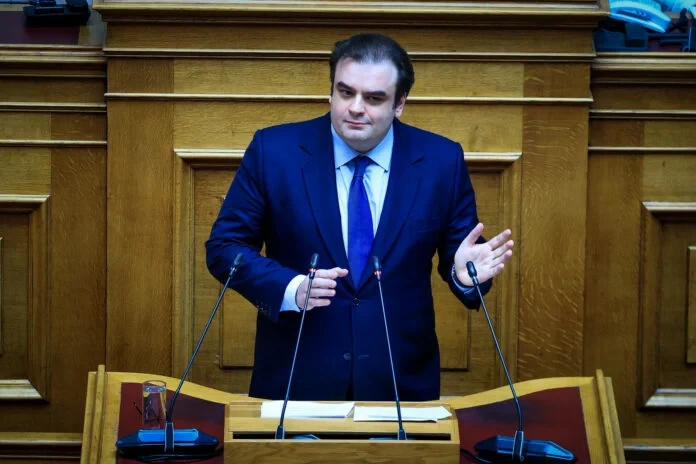 kyriakos-pierrakakis-2-696x464